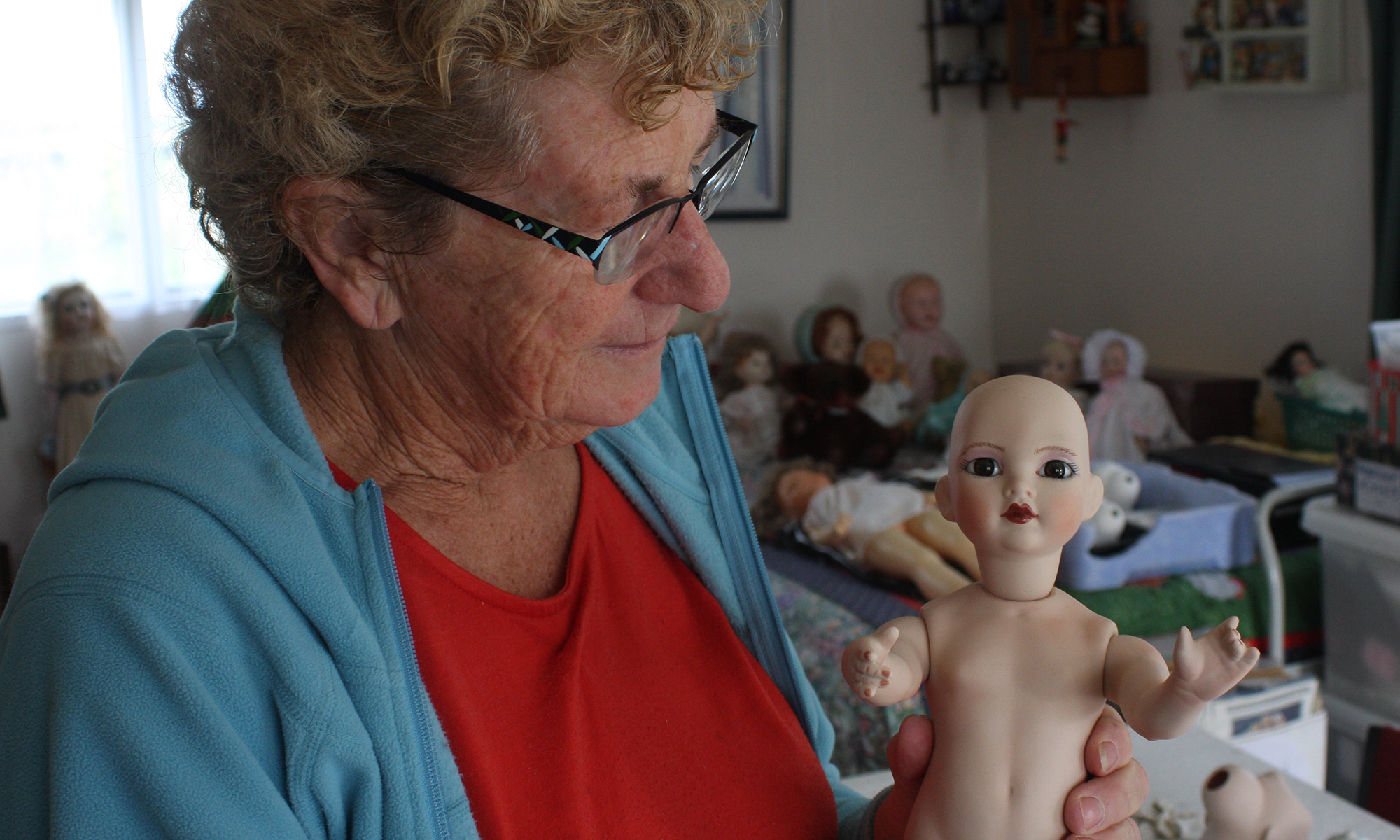 Judith Le Fleming in her dollmaking workshop